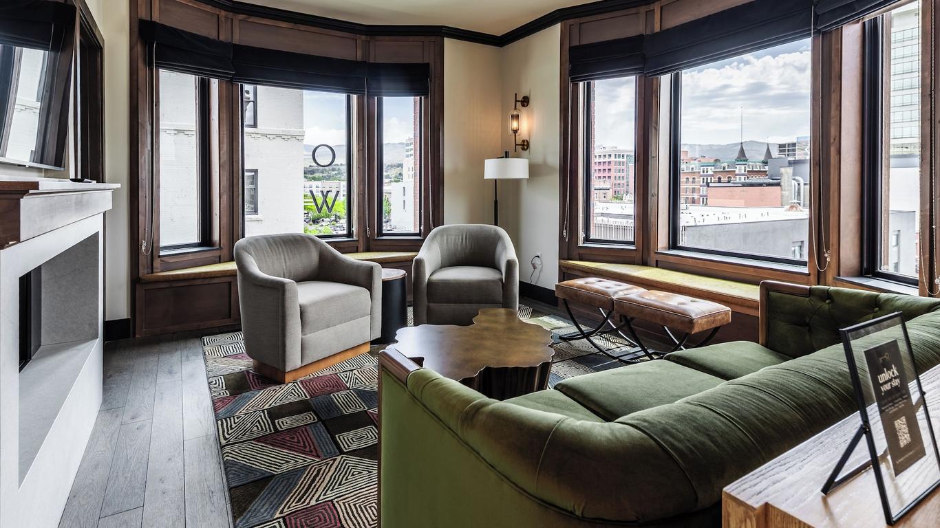 Hotel Renegade
