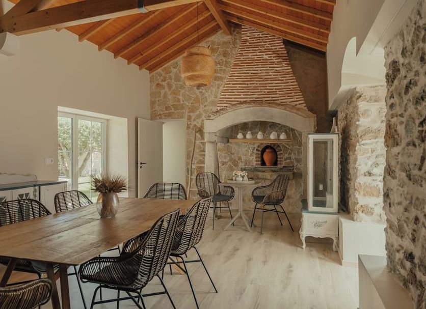 Dining room Photo
