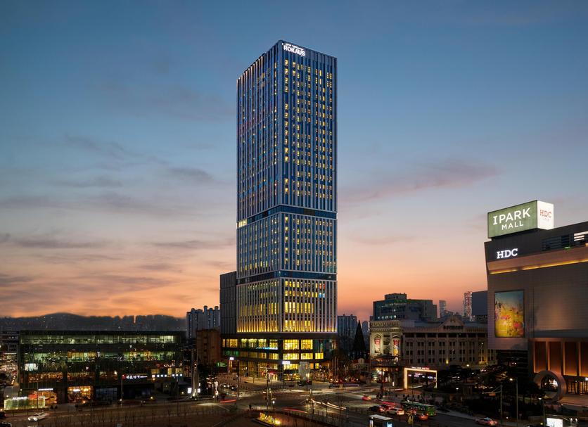Building Photo