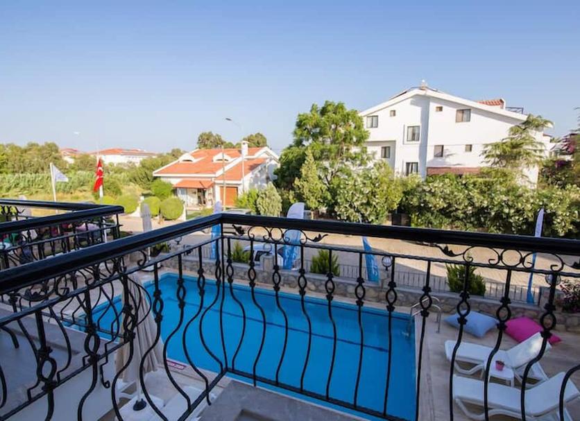 Balcony Photo