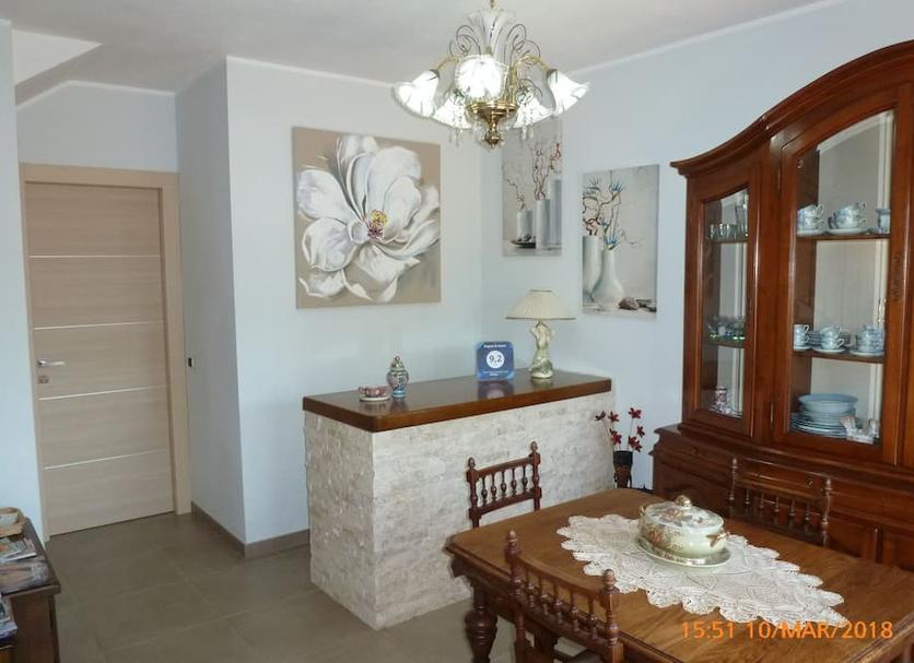 Dining room Photo