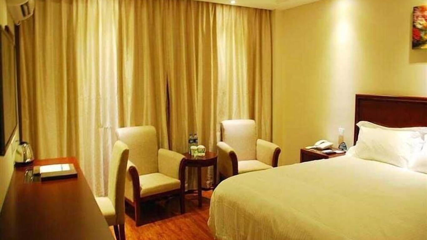 Greentree Inn Chuzhou Dingyuan County People's Square General Hospital Business Hotel