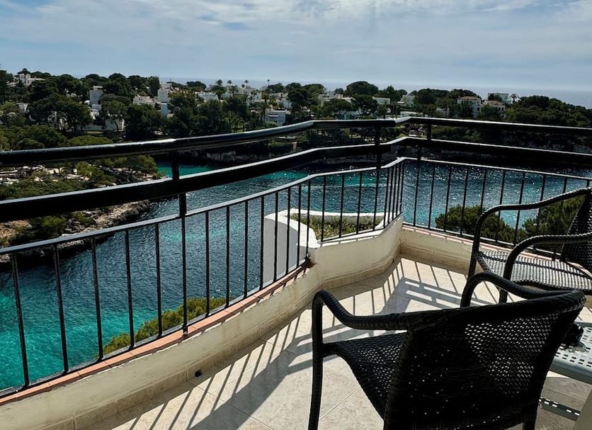 Cabot Cala Ferrera balcony with chairs and sea view in Cala d'Or