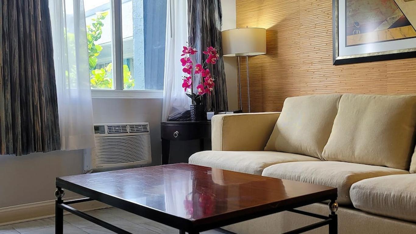 Fort Lauderdale Grand Hotel