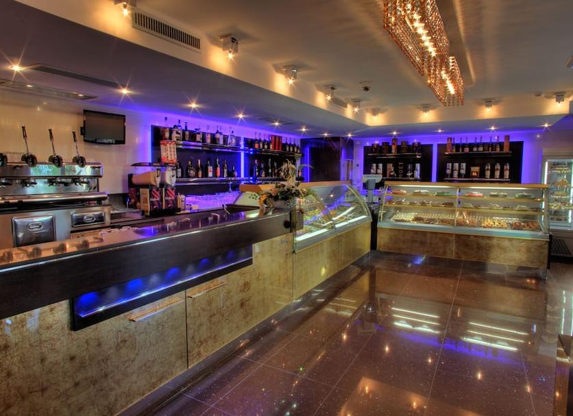 Bar Photo