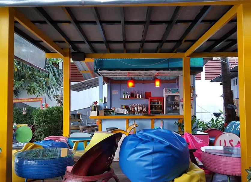 Bar Photo