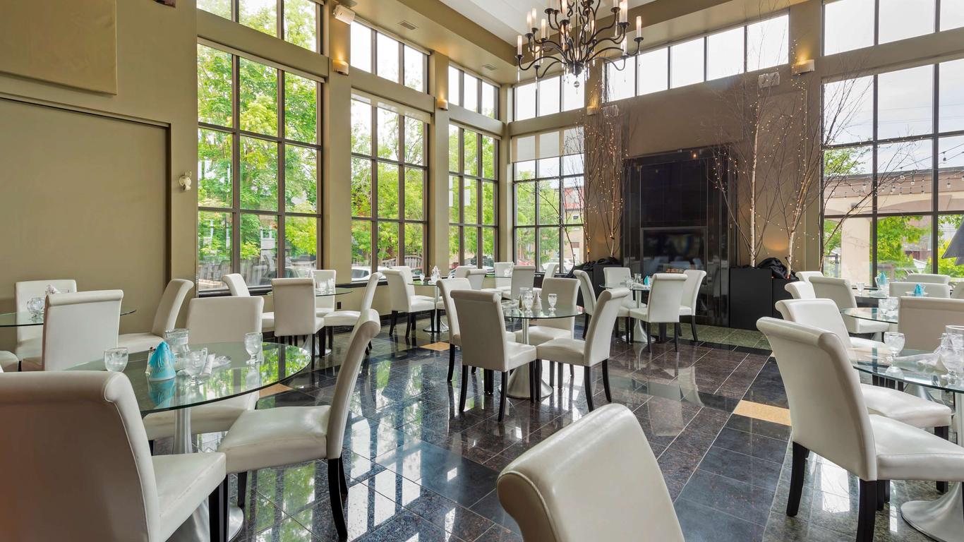 Best Western Plus Perth Parkside Inn & Spa