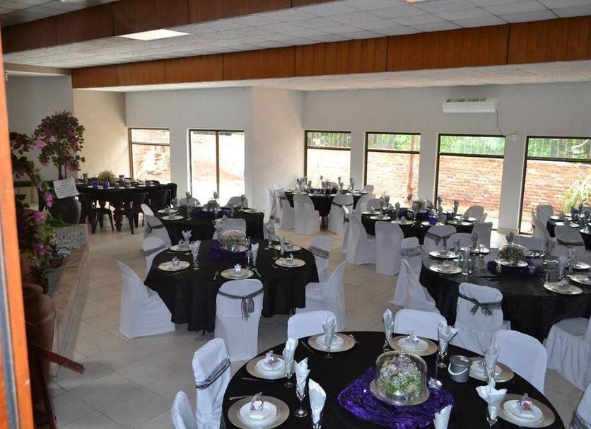 Banquet hall Photo
