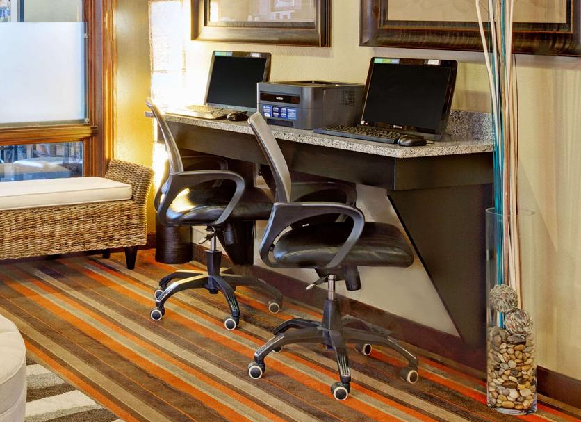 Business center Photo