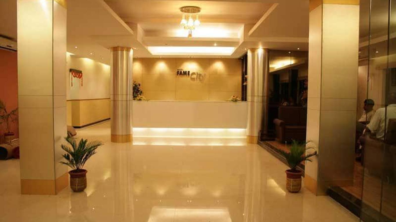 Hotel Fame City