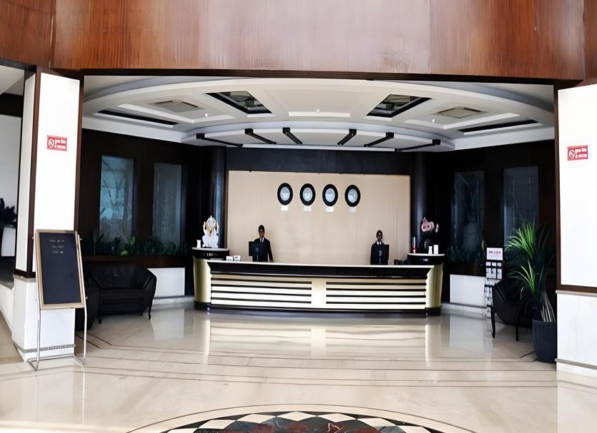Front desk Photo