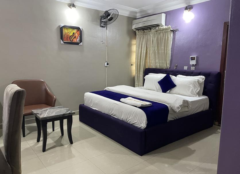 Bedroom Photo