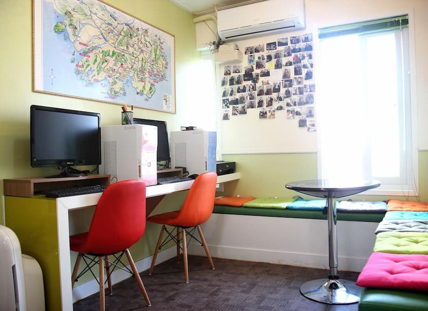 Business center Photo