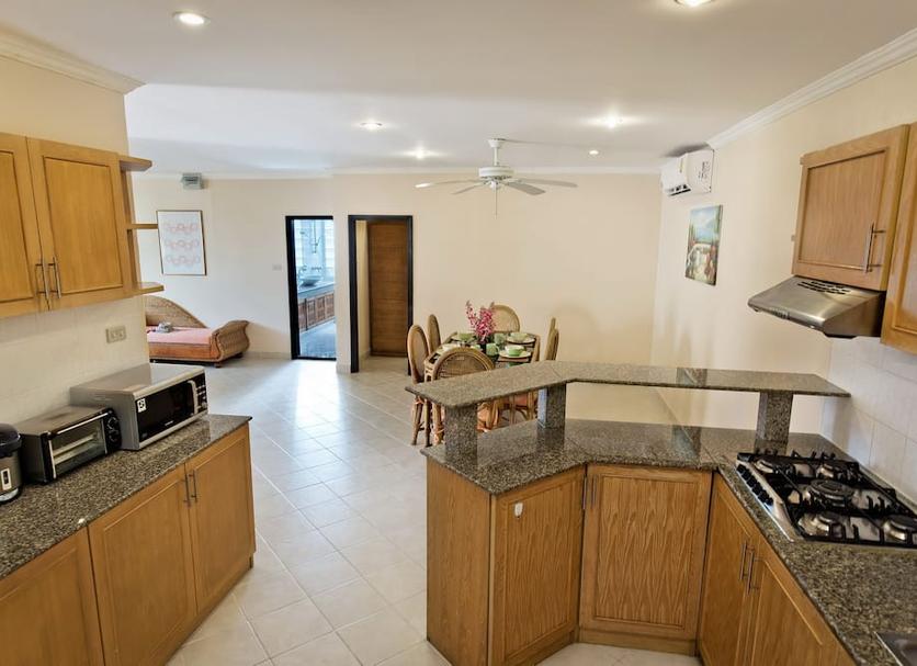 Kitchen Photo