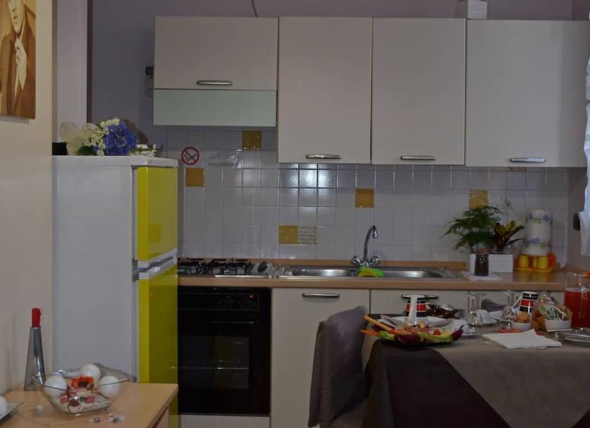 Kitchen Photo