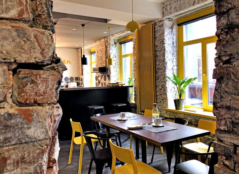 Dining room Photo