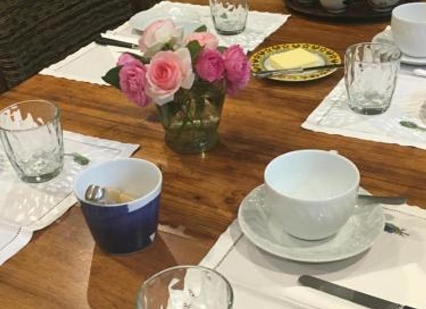 Dining room Photo