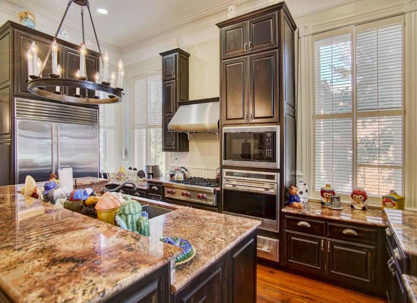 Kitchen Photo