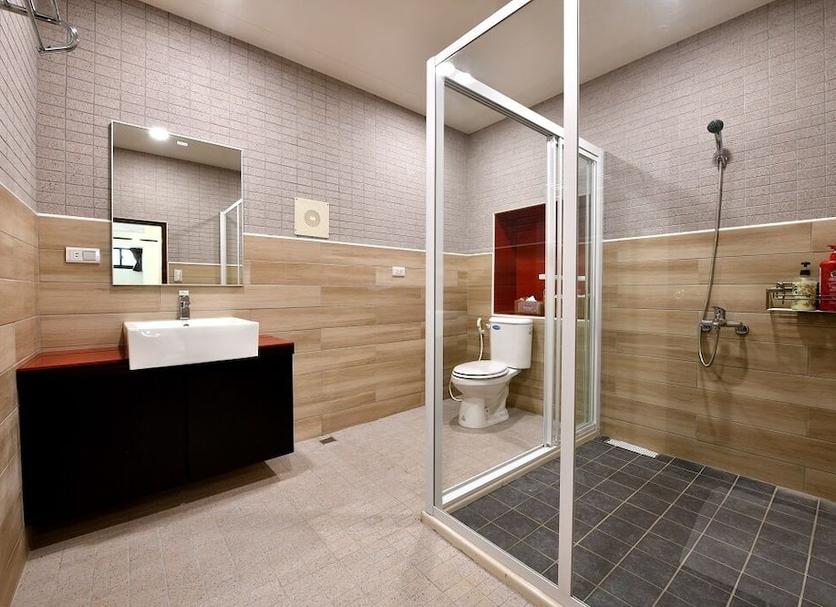 Bathroom Photo