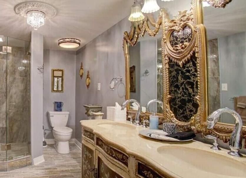 Bathroom Photo