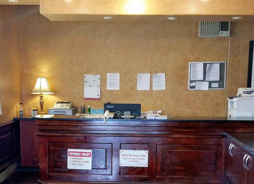 Front desk Photo