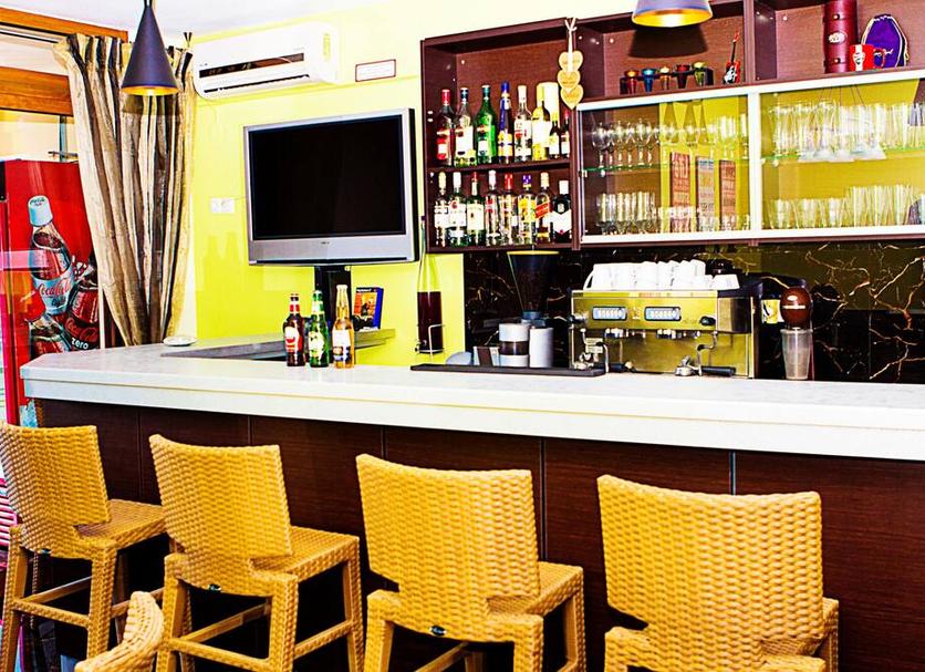 Bar Photo