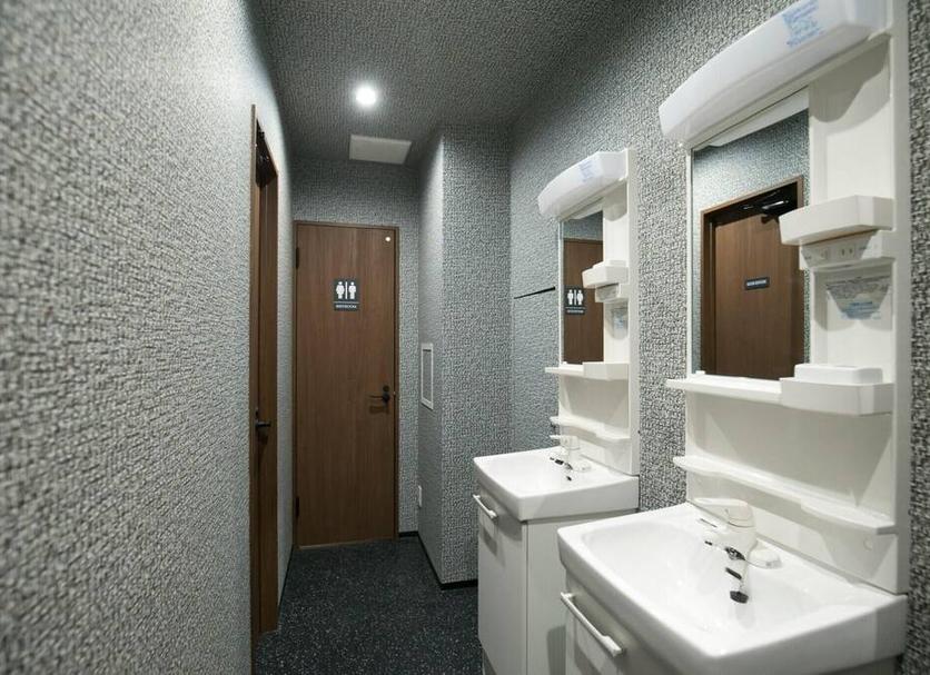 Bathroom Photo