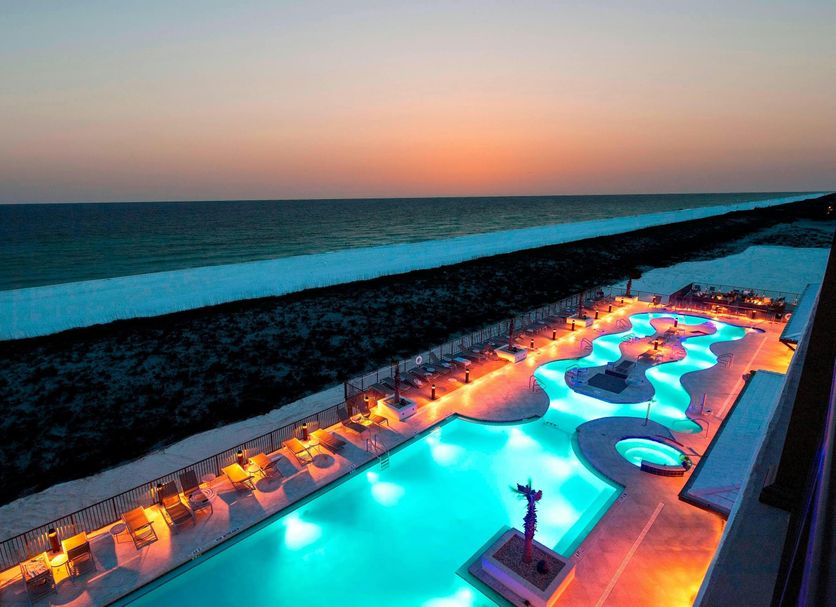 SpringHill Suites by Marriott Navarre Oceanfront in Navarre, oceanfront pool at sunset