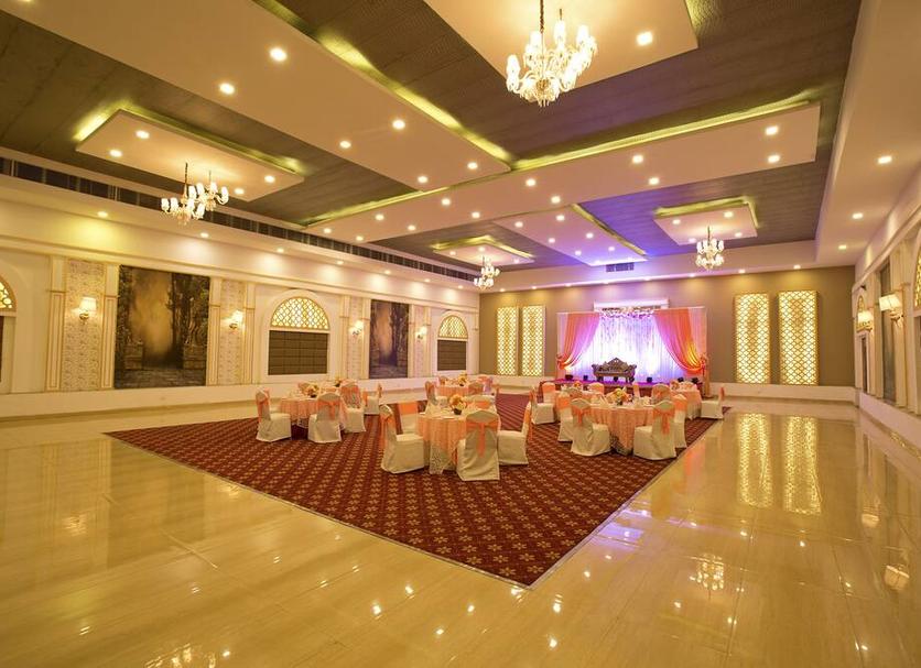 Banquet hall Photo