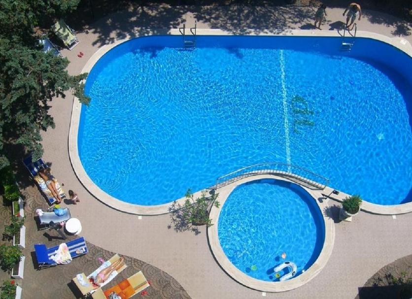 Pool Photo