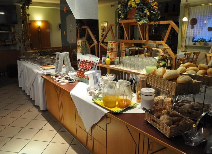 Buffet Photo