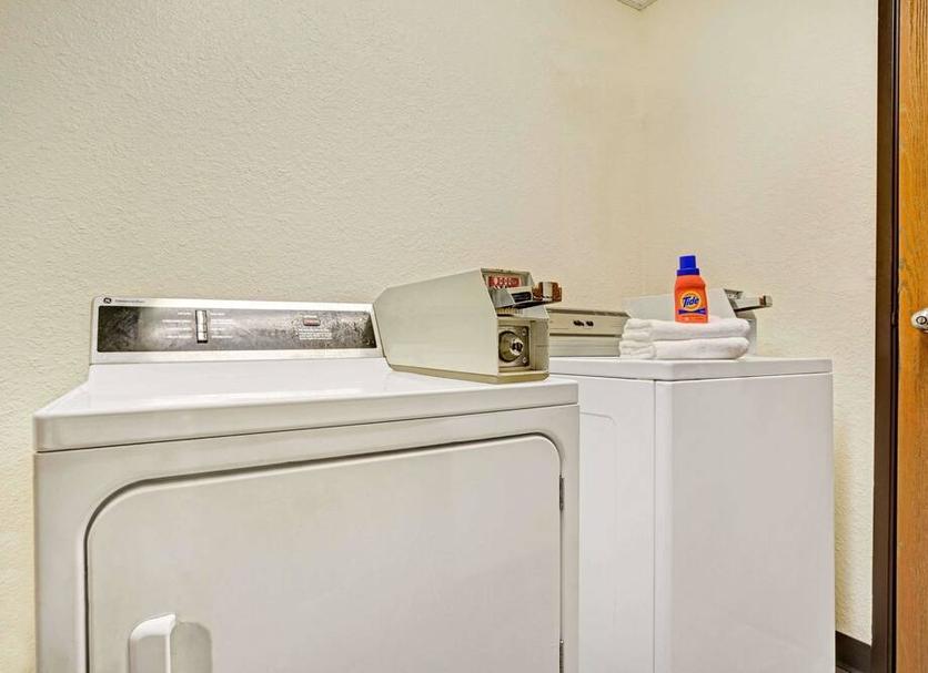 Laundry facility Photo