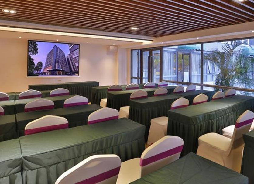 Conference room Photo