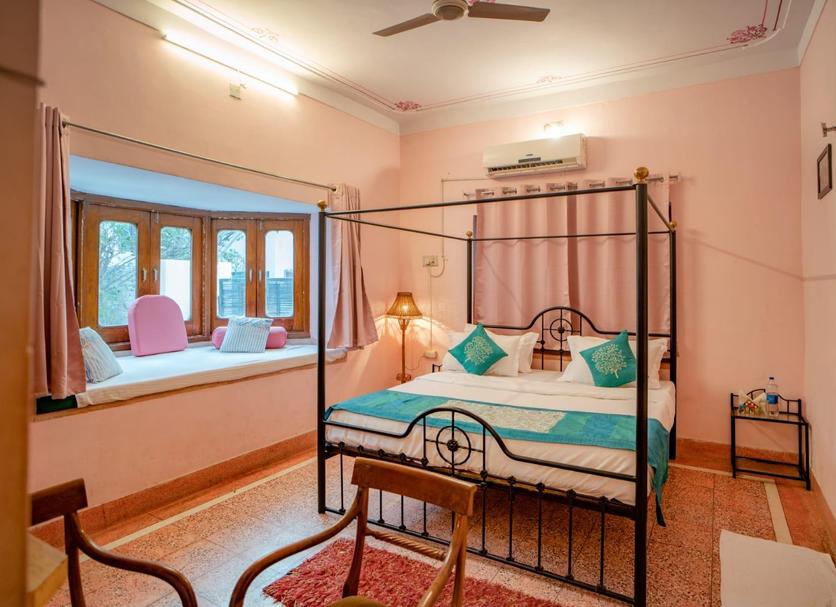 Bedroom Photo