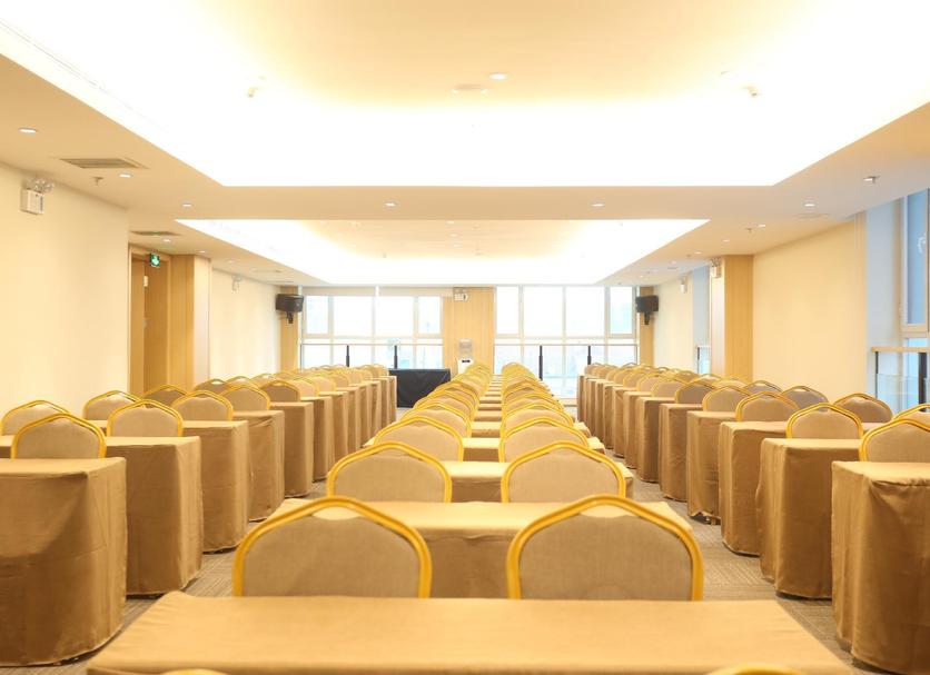 Banquet hall Photo