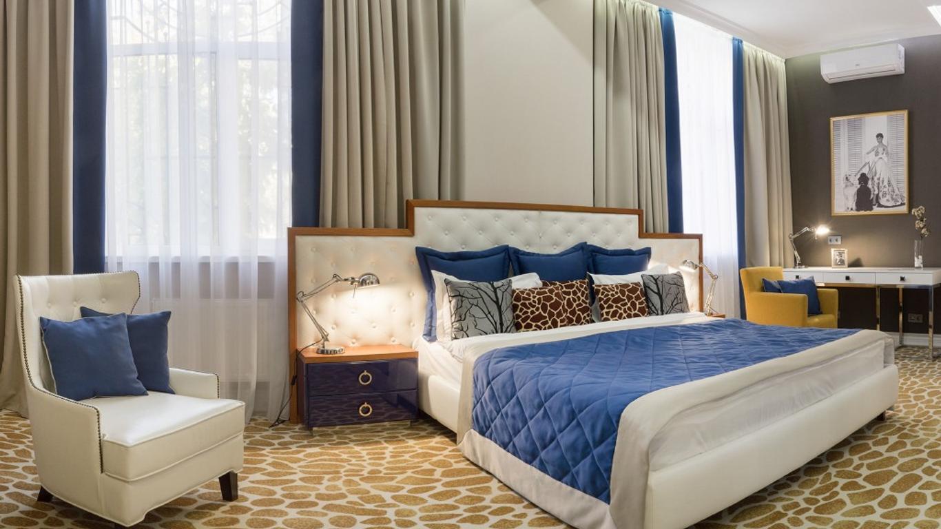 Mirax Sapphire Boutique Hotel