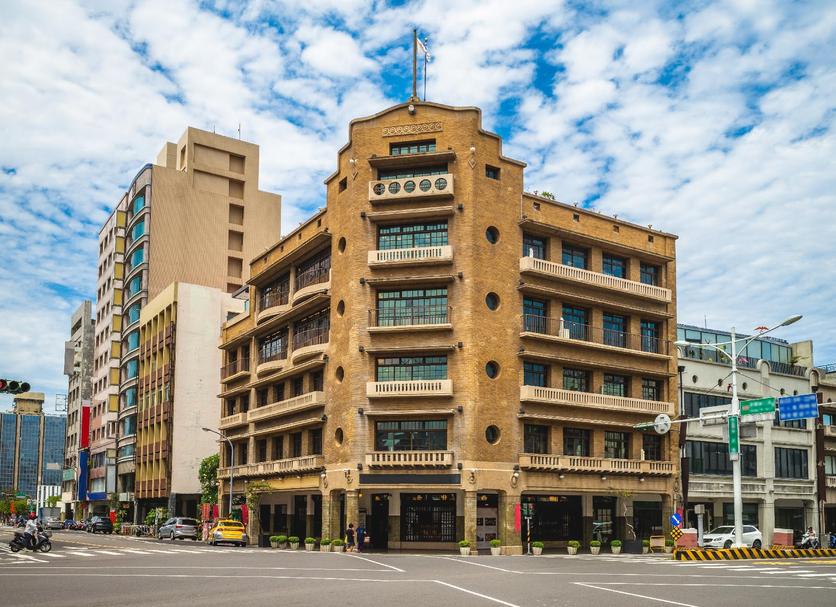 Building Photo