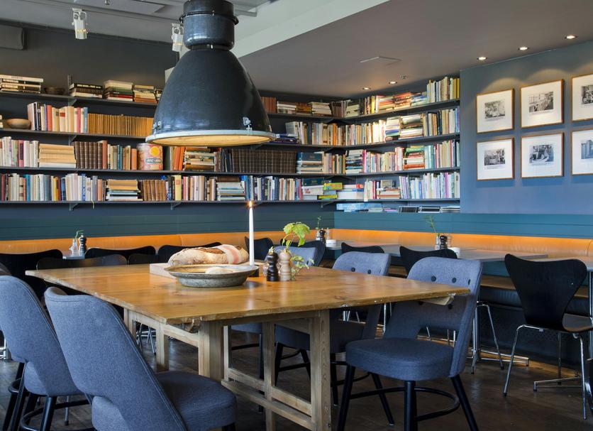 Restaurant Photo