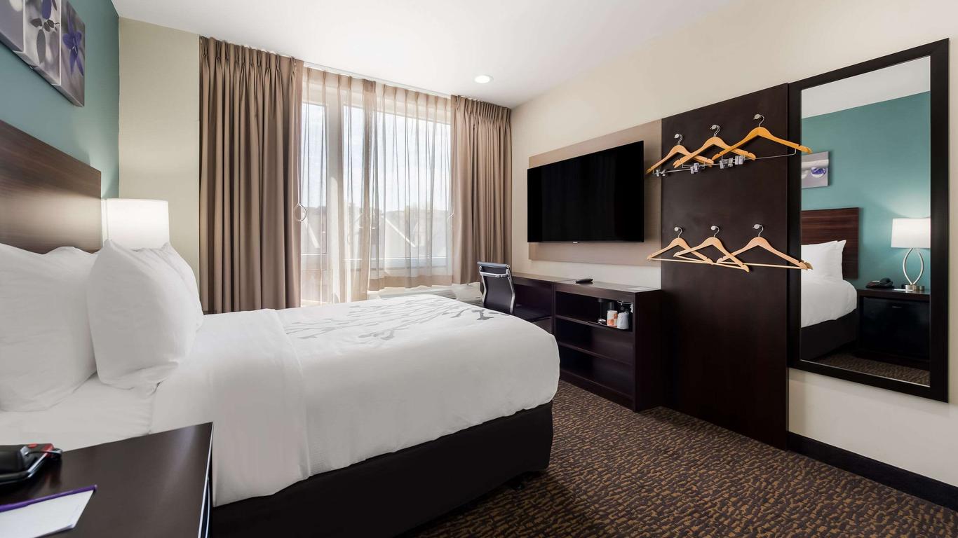 Sleep Inn Brooklyn - Sheepshead Bay