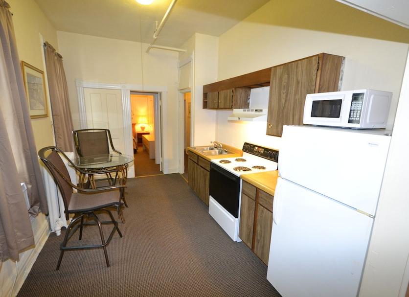 Kitchen Photo