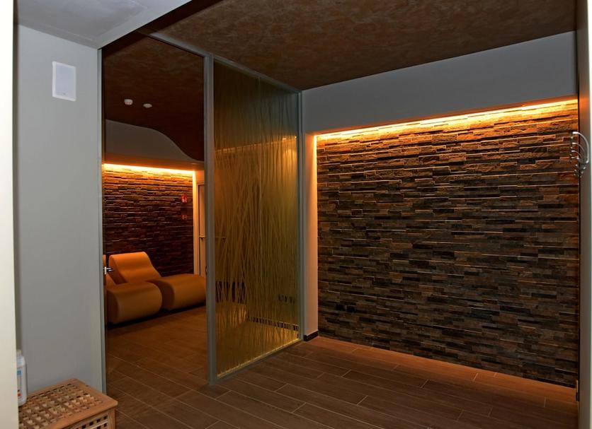 Spa Photo