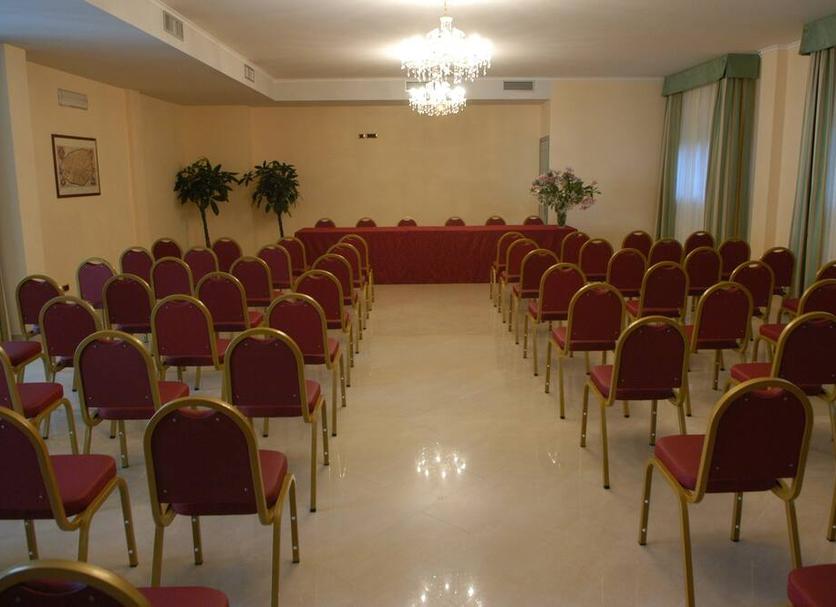 Conference room Photo