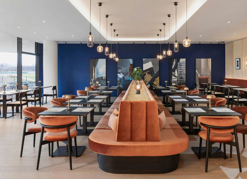 Restaurant Photo