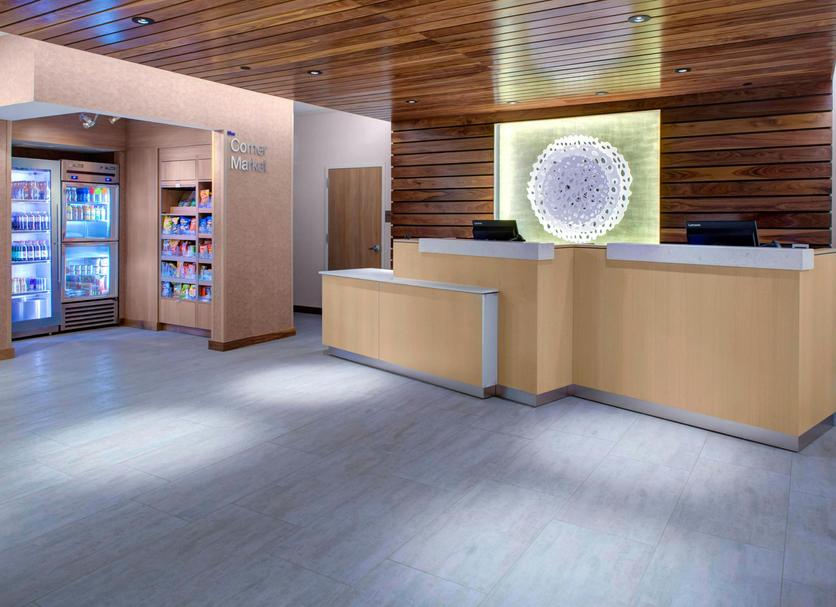 Front desk Photo