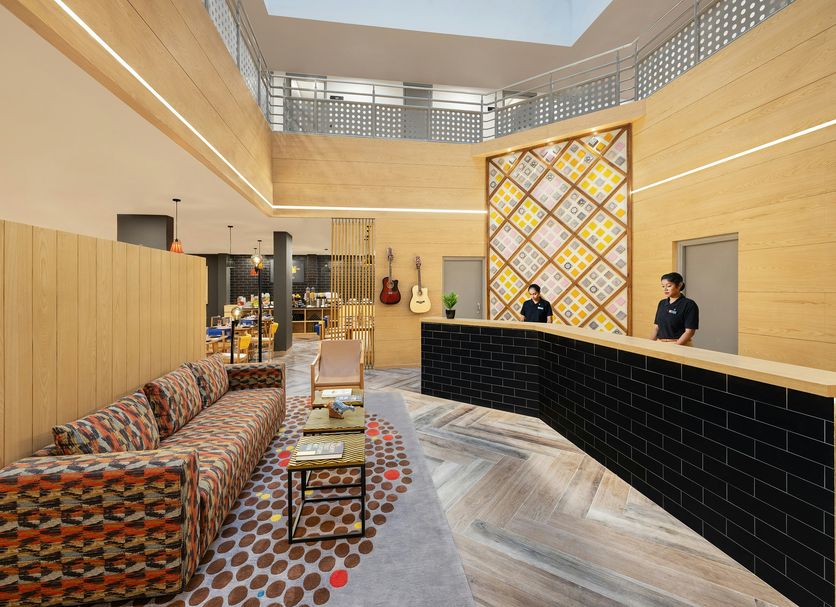 Front desk Photo