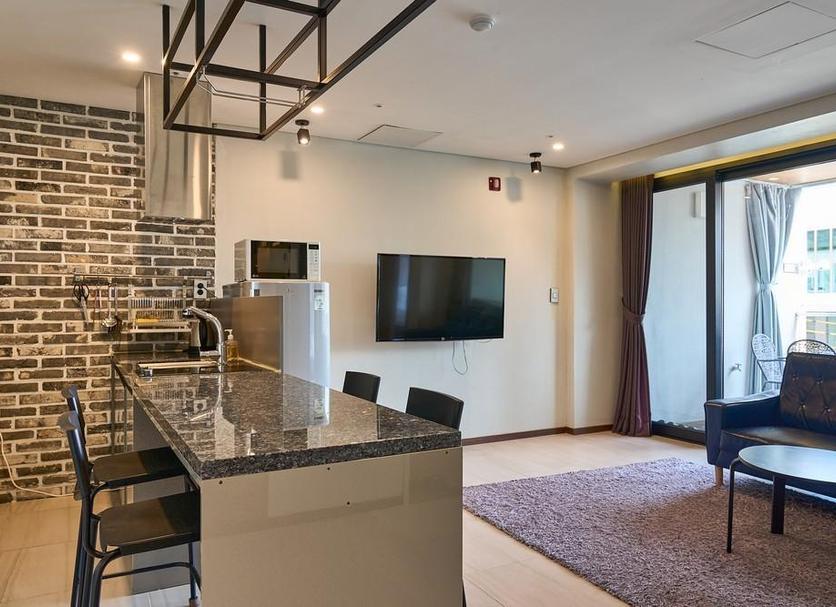 Dining room Photo
