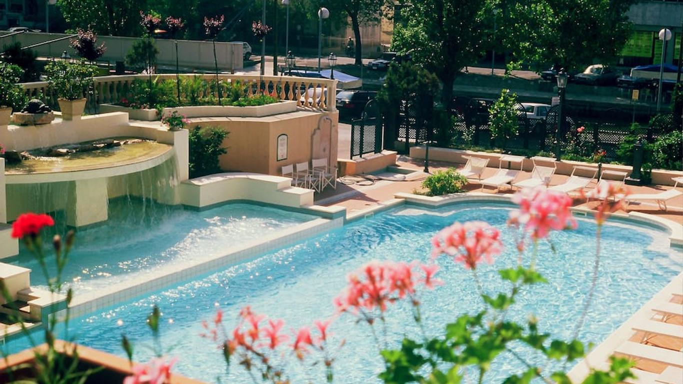 Hotel Milano Helvetia - in centro con piscina
