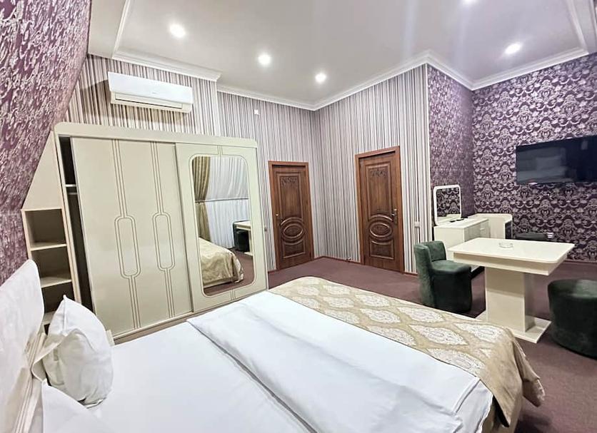 Bedroom Photo