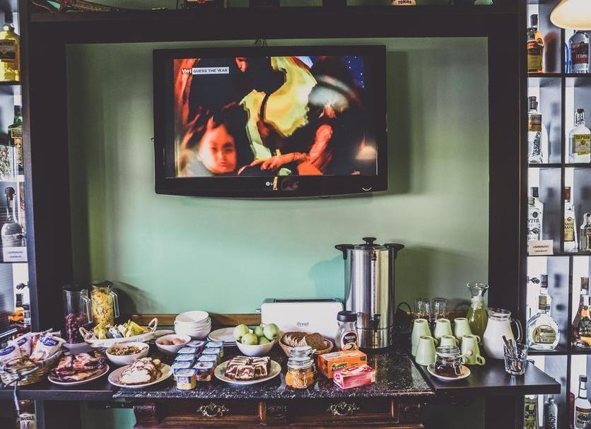 Buffet Photo
