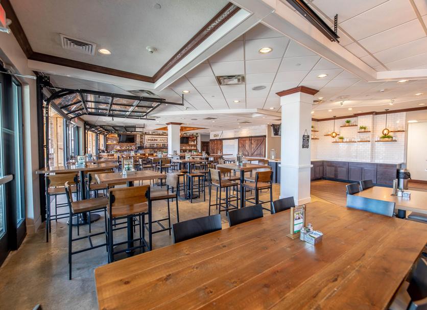 Restaurant Photo